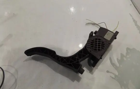 Skoda Fabia Mk2 (5J) Accelerator throttle pedal