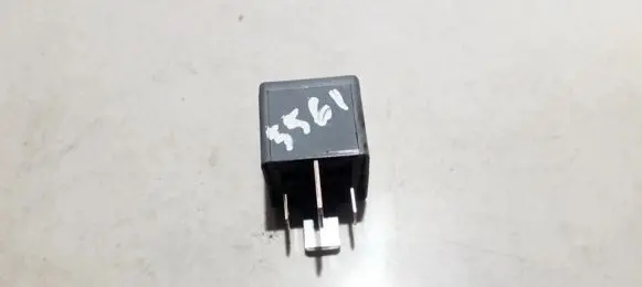 Audi A6 S6 C5 4B Other relay 8D0951253 370