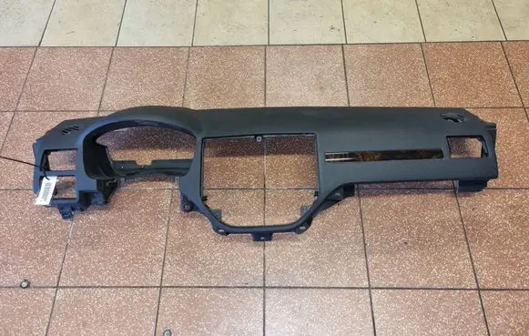 Ford C-MAX I Dashboard 