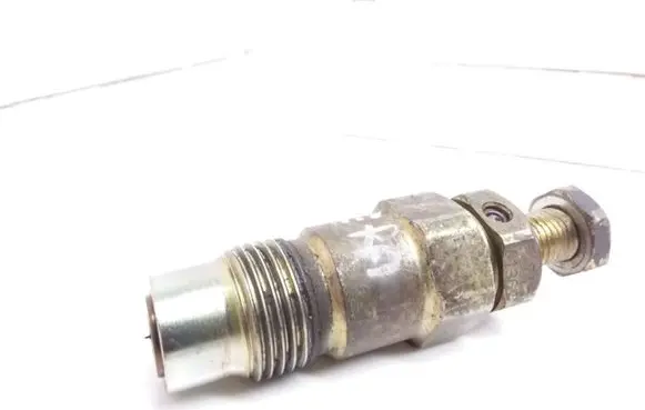 Nissan Primera Fuel injector 71A1361
