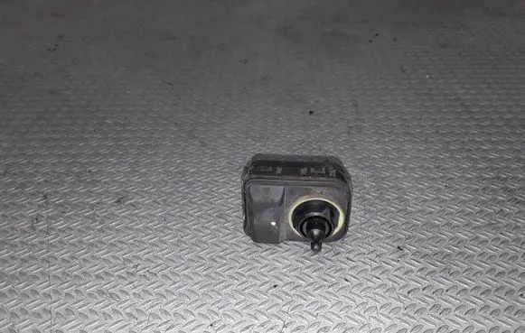 Opel Zafira A Headlight level adjustment motor 