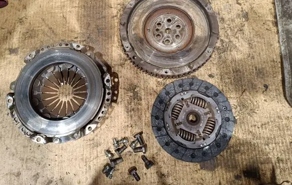 KIA Rio Clutch set kit 1200331100