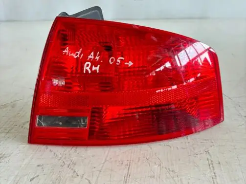 Audi A4 S4 B7 8E 8H Rear/tail lights 8E9945096E 484002
