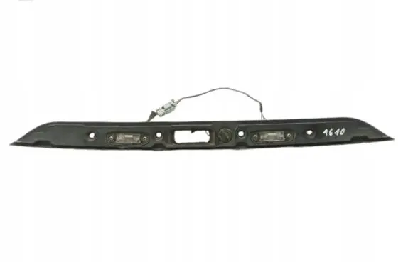 Volvo S80 Trunk door license plate light bar 30663000