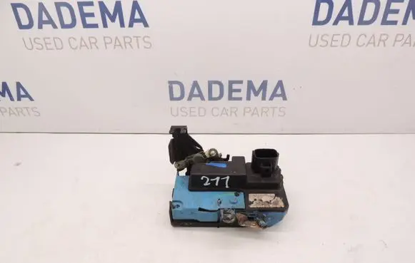 Volvo V70 Front door lock D211