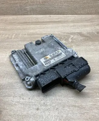 Volkswagen Golf V Engine control unit/module ECU 03C906056BA 0261602070
