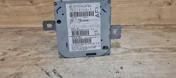Volvo V50 Antenna control unit 307107201