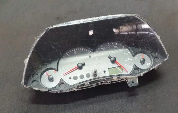 Ford Focus Speedometer (instrument cluster) 98AP10841BC 44ZU115