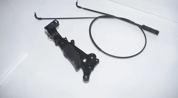 BMW 5 G30 G31 G38 Engine bonnet (hood) release handle 7343390 51237343390 7347413