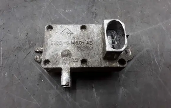Ford Mondeo MK II Air pressure sensor 93BB9J460AB