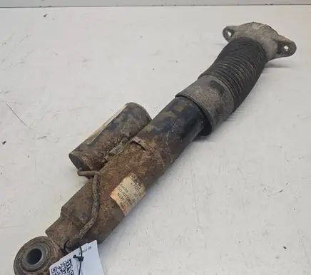 Volvo V70 Rear shock absorber/damper 30714222