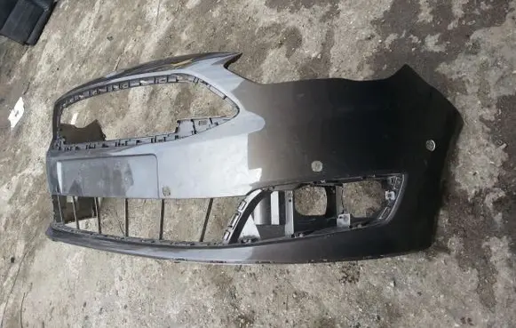 Ford C-MAX II Front bumper