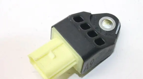 Toyota Prius (XW30) Airbag deployment crash/impact sensor 8983175010