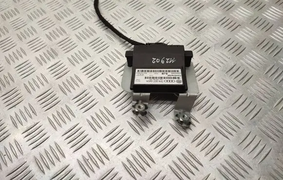 Volkswagen Touareg II Gateway control module 7P6907540A 7P6907347
