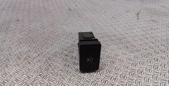 Fog light switch