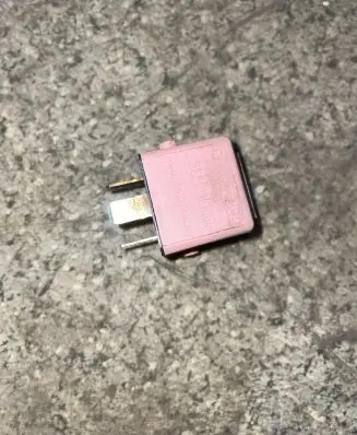 BMW 5 E39 Other relay 8365326