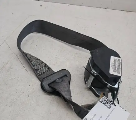 Chrysler Sebring (JS) Rear seatbelt 605635901B
