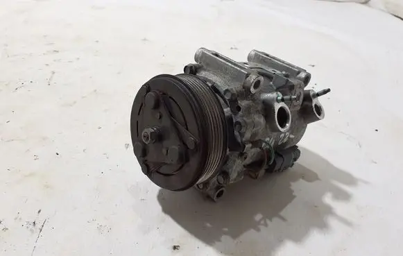 Citroen C4 III e-C4 Air conditioning (A/C) compressor (pump) 9827596080