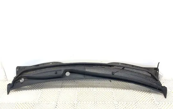 KIA Rio Wiper trim