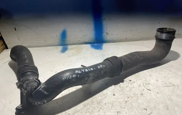Seat Altea XL Intercooler hose/pipe
