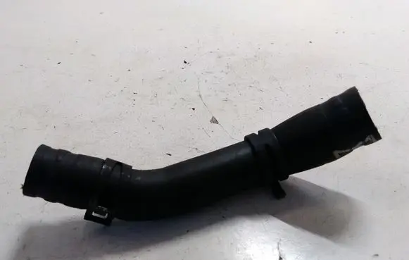 Audi A4 S4 B8 8K Engine coolant pipe/hose 04L121157S