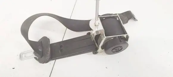 Opel Astra H Front seatbelt 560834901D