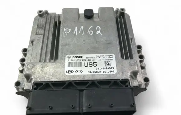 KIA Ceed Engine control unit/module ECU 391402A925 0281033002