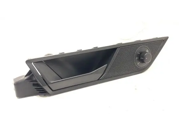 Skoda Fabia Mk3 (NJ) Front door interior handle
