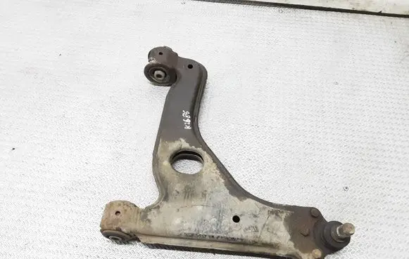 Opel Zafira B Front lower control arm/wishbone