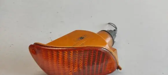 Ford Focus Front indicator light 03740 ASYXS4X13368