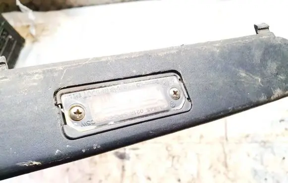 Volkswagen Polo Number plate light 1j6943021b