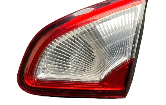 Nissan Qashqai Rear/tail lights 89503209