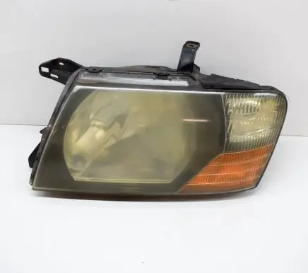 Mitsubishi Pajero Headlight/headlamp