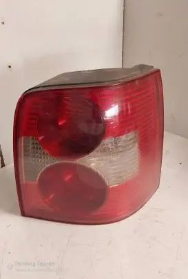 Volkswagen PASSAT B5.5 Rear/tail lights
