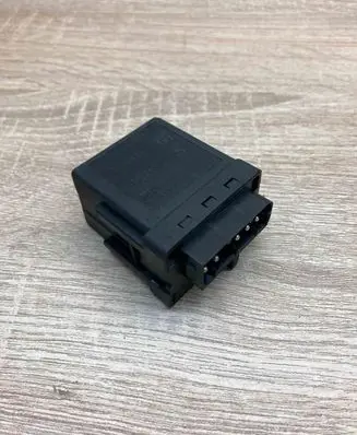 BMW 3 E46 Glow plug pre-heat relay 2246919 72RB510 0323