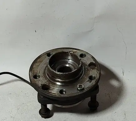 Opel Zafira B Rear wheel bearing hub 34022114 330840