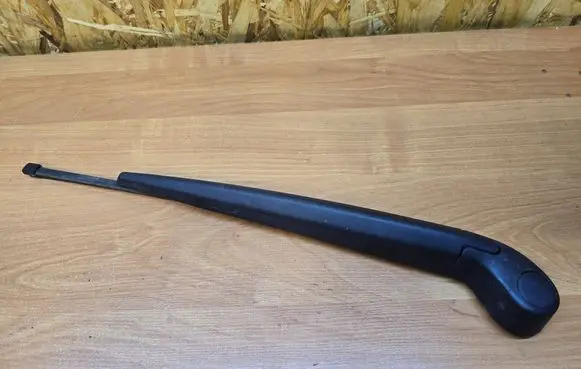 Volvo XC70 Rear wiper blade 