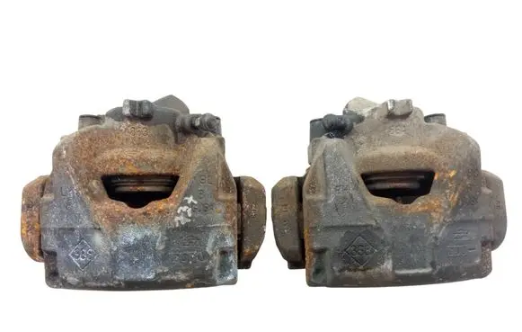 Dacia Duster II Front brake caliper 
