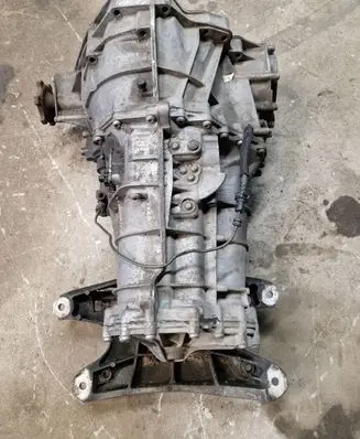 Audi A4 S4 B8 8K Manual 5 speed gearbox 0B1301103G