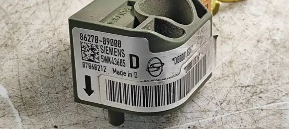 SsangYong Actyon Airbag deployment crash/impact sensor 8627009000 07060212 5WK43605