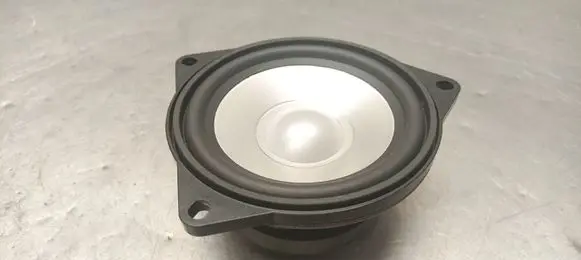 BMW X1 E84 Panel speaker 9143121 65139143121 6513914312101
