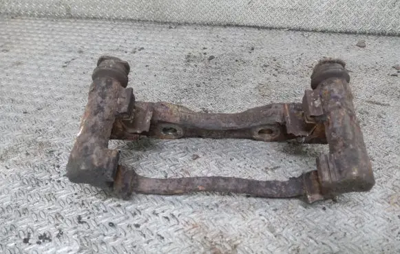 Peugeot 307 Front Brake Caliper Pad/Carrier 