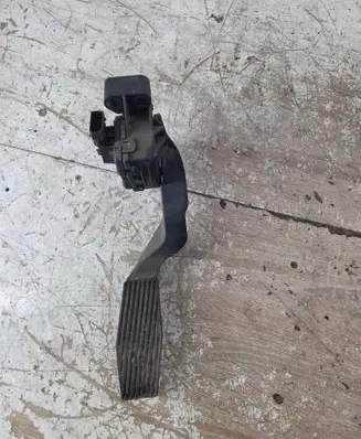 Opel Zafira A Accelerator throttle pedal 6PV00811400 9202341