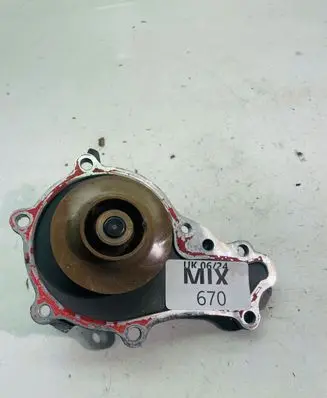 Ford Focus C-MAX Water pump 267393