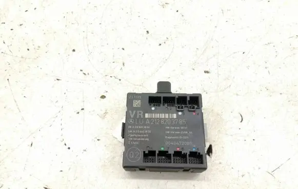 Mercedes-Benz E W212 Door control unit/module DALISID2832 A2128203785 2128203785