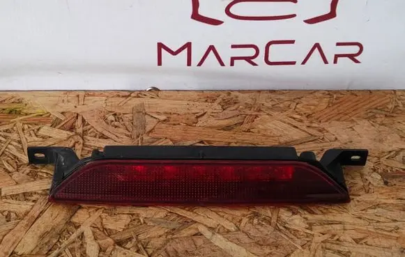 Dodge Caliber Third/center stoplight 05303754AD 21276B