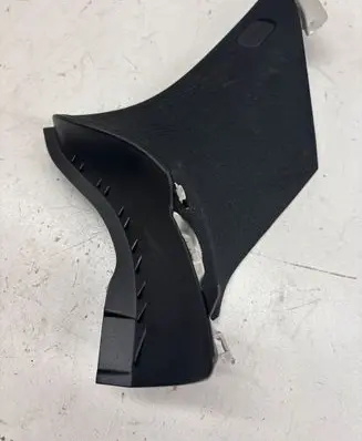 (C) pillar trim