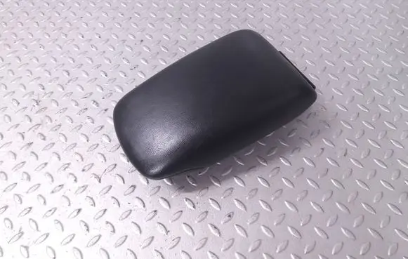 Nissan Pulsar Armrest 969203ZL2B 969103ZL4A