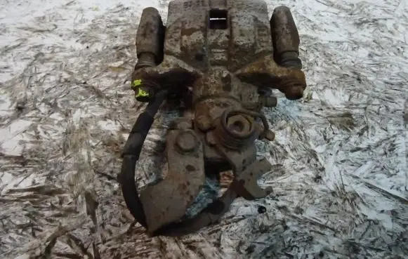 Mazda 6 Rear brake caliper