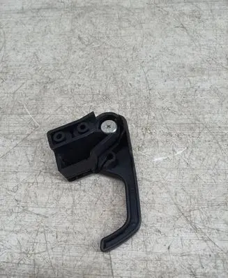 Volkswagen PASSAT B4 Engine bonnet (hood) release handle 3A1823533